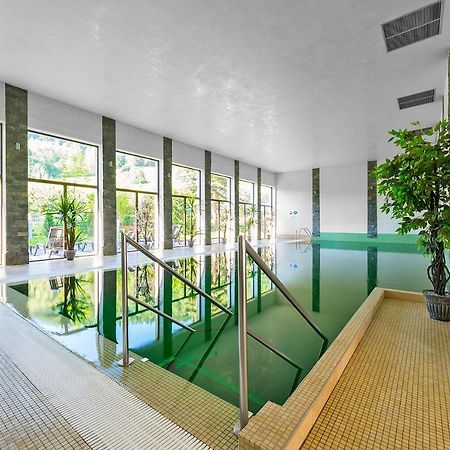 Hotel Olivia Medical Spa Skomielna Czarna Buitenkant foto