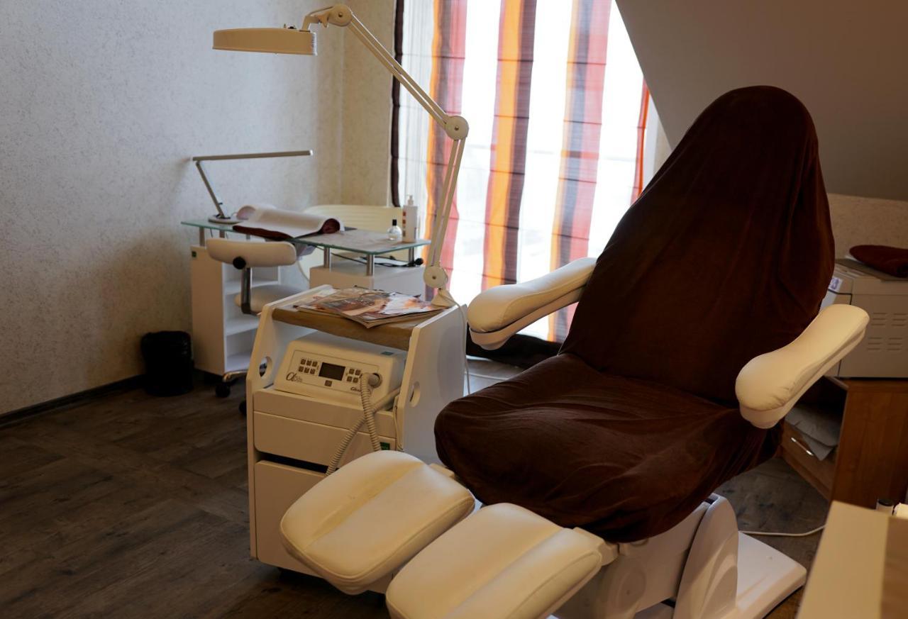 Hotel Olivia Medical Spa Skomielna Czarna Buitenkant foto
