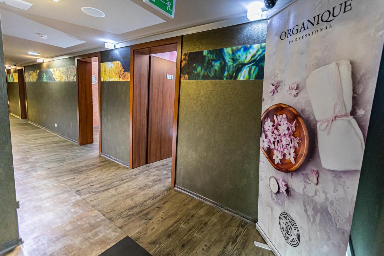 Hotel Olivia Medical Spa Skomielna Czarna Buitenkant foto