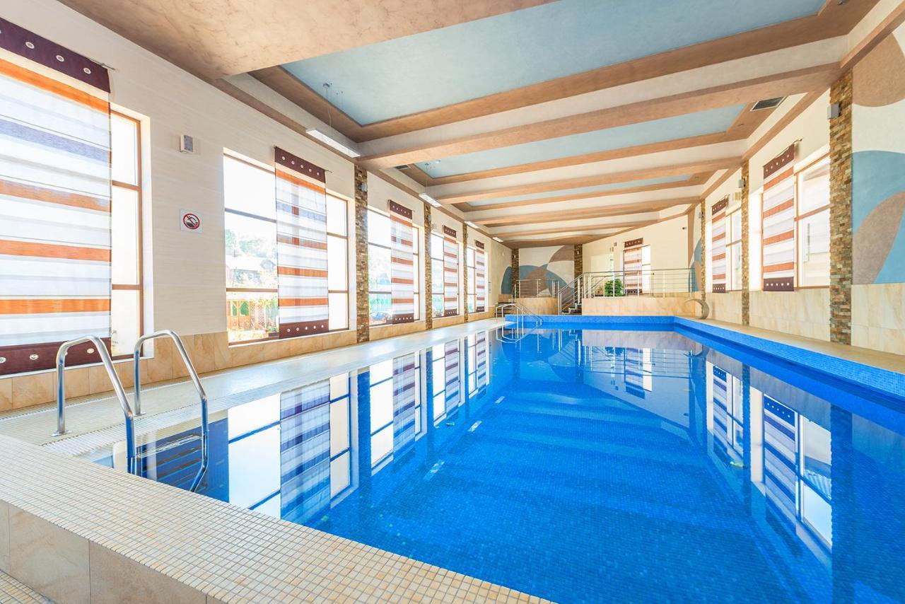 Hotel Olivia Medical Spa Skomielna Czarna Buitenkant foto